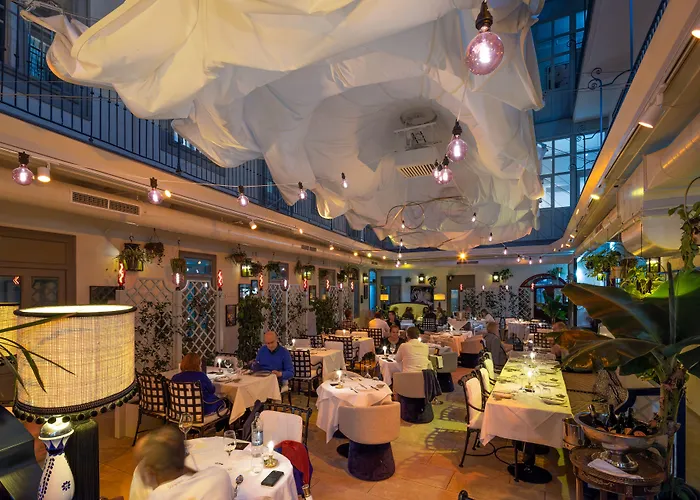 Hotel The Leo Grand Wenen