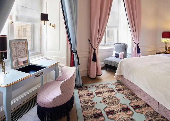Hotel The Leo Grand 5*